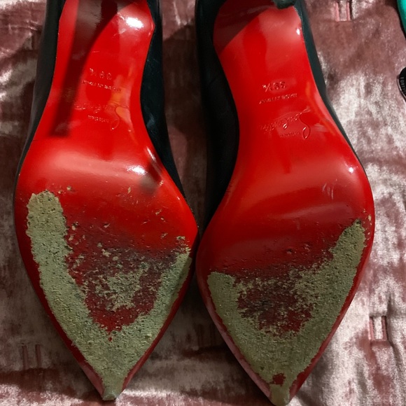 Christian Louboutin red bottoms “So Kate” - Picture 6 of 8